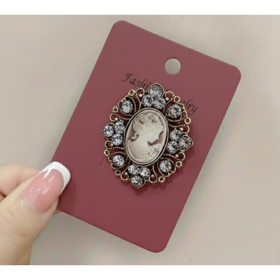 Kristal Taş Bezeli Vintage Broş