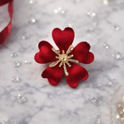 "Kalpten Esintiler" Mat Kırmızı Çiçek Broş