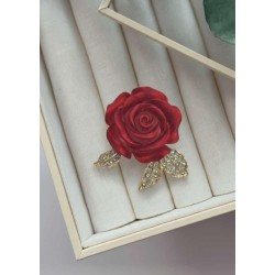 Mat Kırmızı Gül ve Kristal Taşlı Yaprak Broş