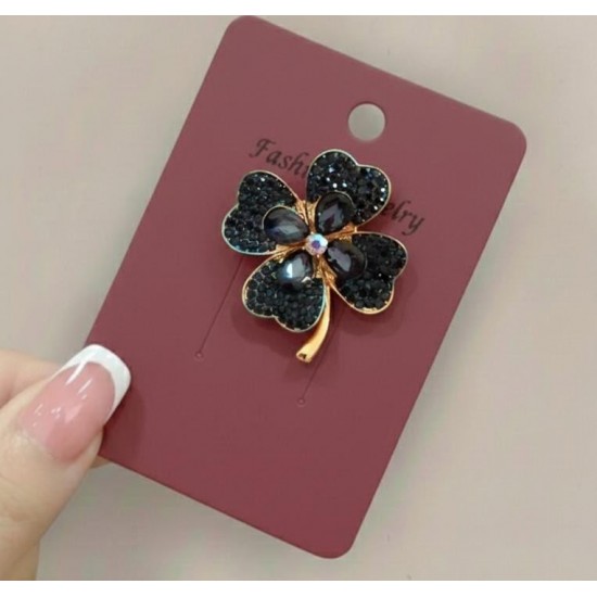 Asaletin Simgesi Siyah Kristal Dört Yapraklı Yonca Broş