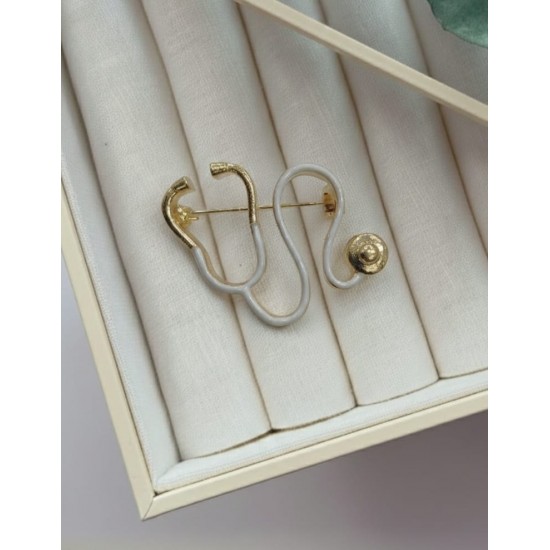 altin-kaplama-beyaz-emaye-stetoskop-bros-modeli